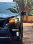Subaru Forester 2018 Black - 4