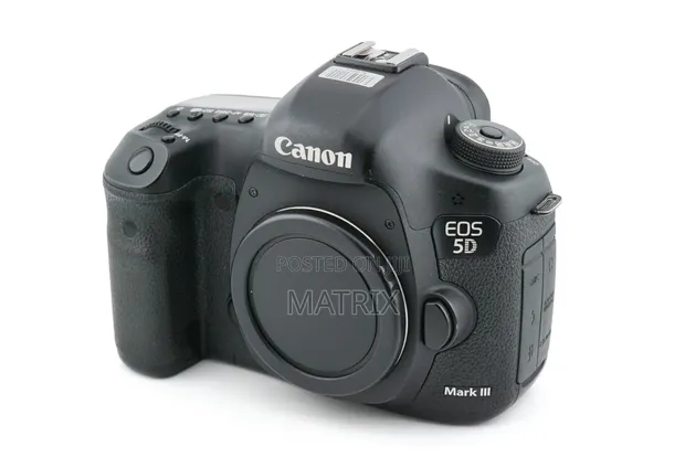 Canon EOS 5D Mark III - 1