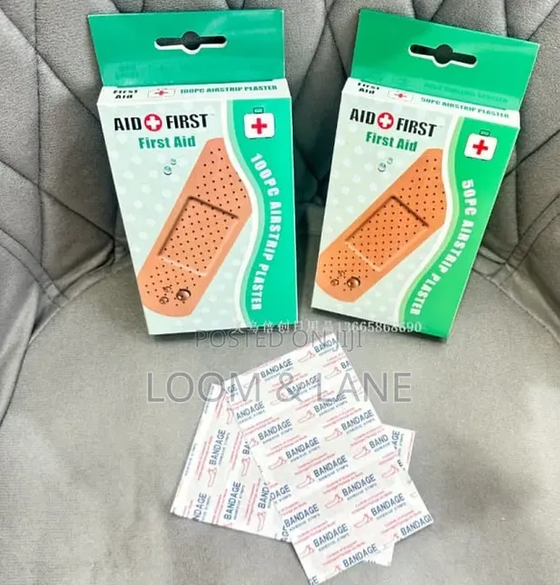 Aid First 100-Piece Airstrip Plasters - 1