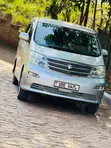 Toyota Alphard 2.4 Petrol FWD 2006 Silver - 1