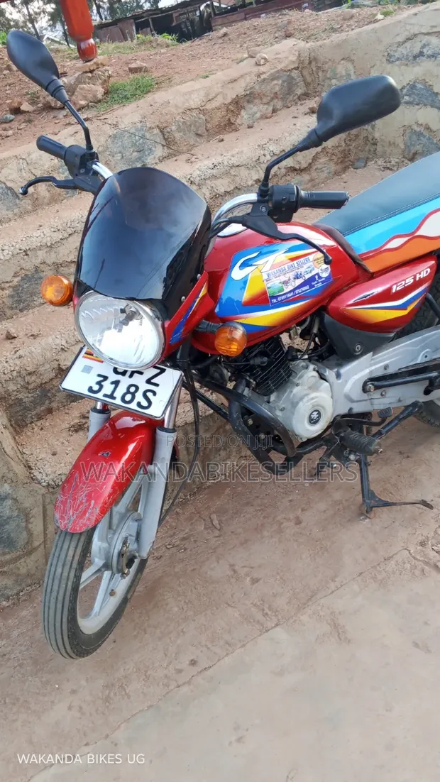 Bajaj Boxer 100 2023 Red - 1