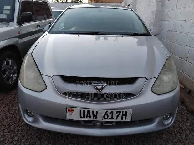 Toyota Caldina 2010 Silver - 1