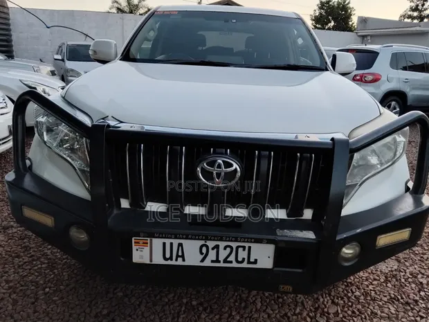 Toyota Land Cruiser Prado 2015 White - 1
