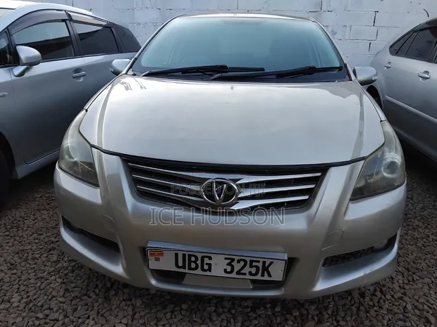 Toyota Blade 2011 Silver - 1