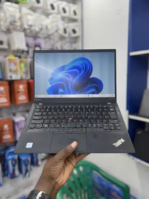 Lenovo ThinkPad X1 Carbon Laptop - Intel Core i5, 8GB RAM, 256GB SSD