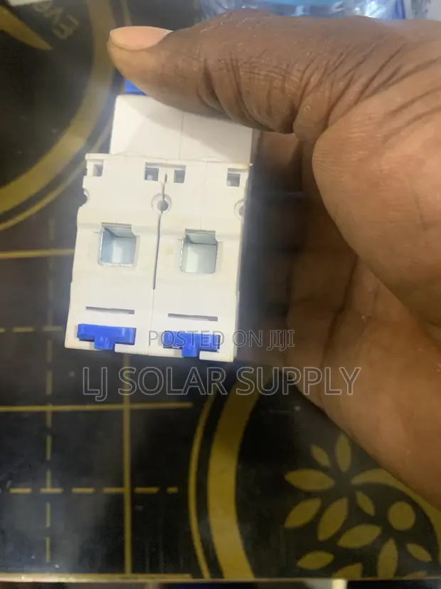 DC Circuit Breaker 63A 500V Solar - 1
