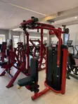 Life Fitness Pec Deck / Rear Delt Machine - 2