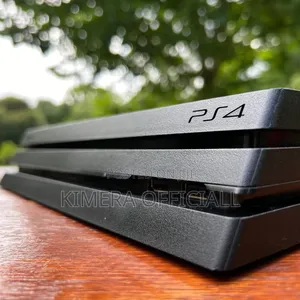Chipped PS4 Pro 1TB with 30 Games & 2 Controllers