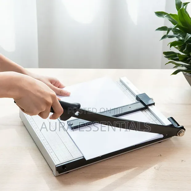 A4 Manual Guillotine Paper Trimmer - 1