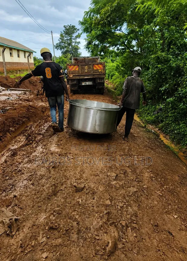 1000L Stainless Steel Fabricated Saucepans - 1