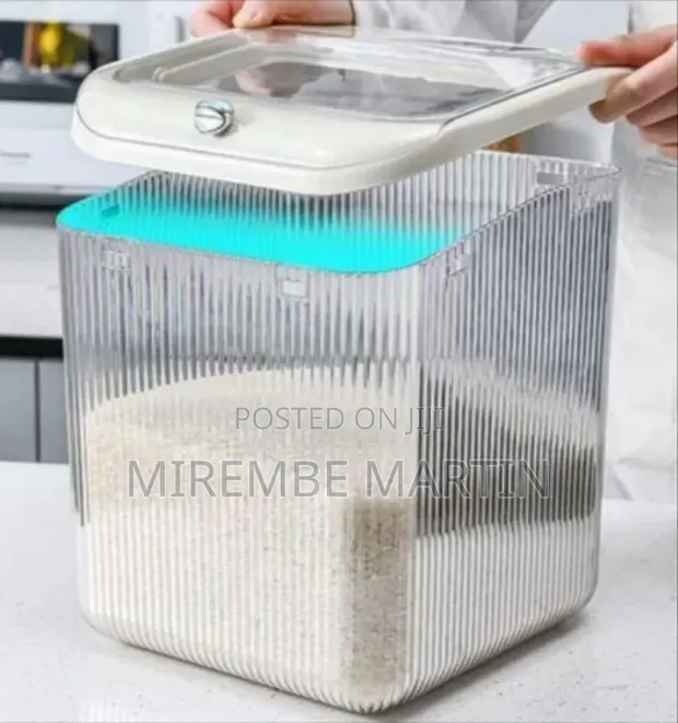 Elegant Fluted Food Storage Container with Transparent Flip-Top Lid - 1