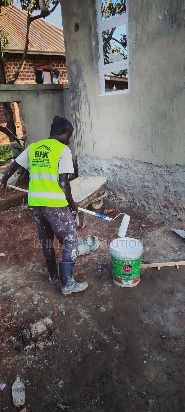 Professional Exterior Wall Skimming & Undercoat Painting Services - 1