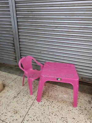 Kids Reading Table and Chair