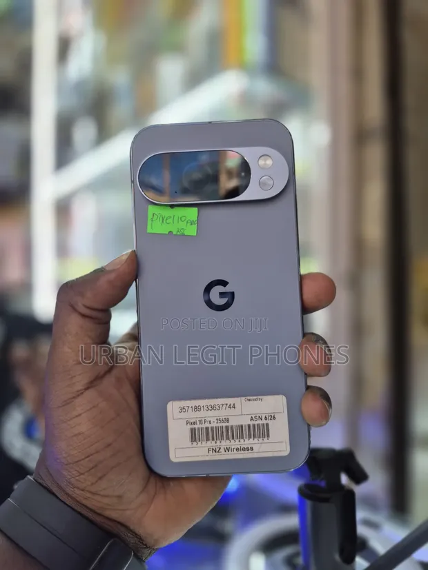 Google Pixel 10 Pro 256GB Blue - 1