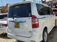 Toyota Noah 2011 White - 5