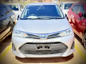 Toyota Corolla Fielder 1.5 Hybrid 2017 Silver