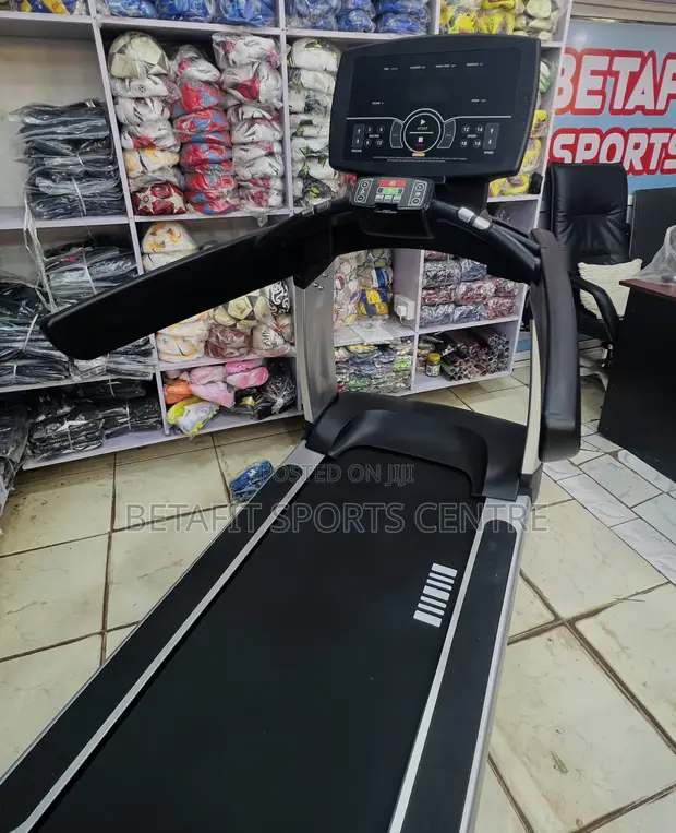 Heavy-Duty Commercial Electric Treadmill - 1