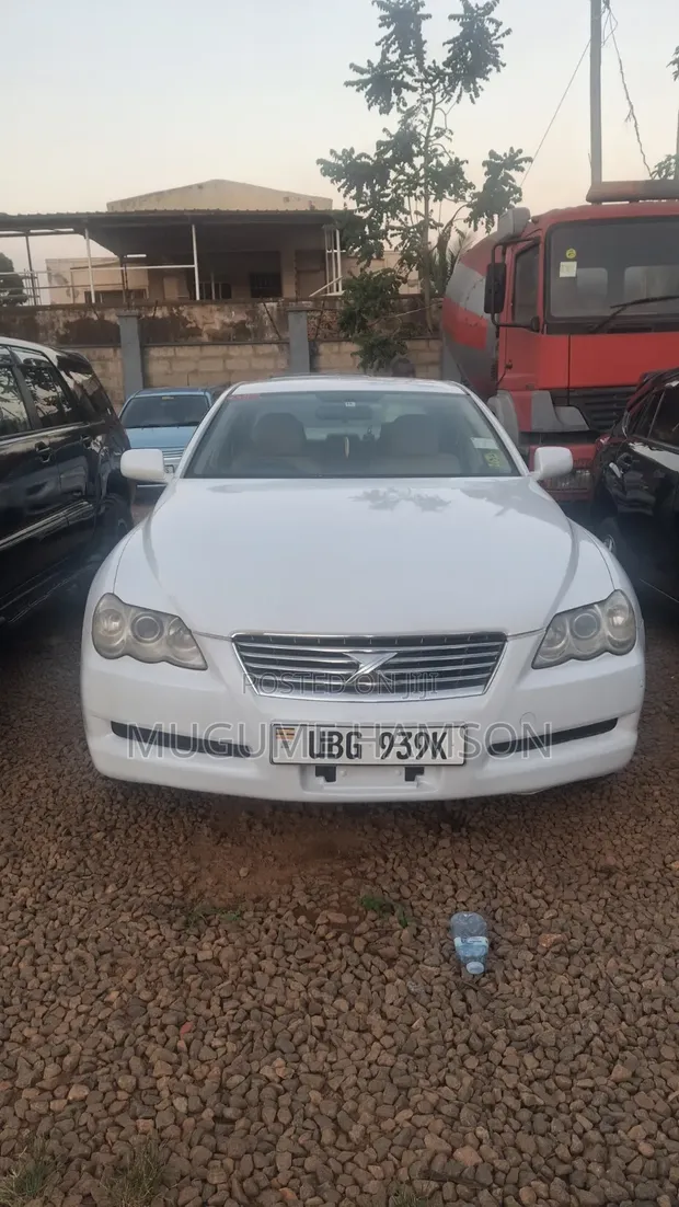 Toyota Mark X 2008 White - 1