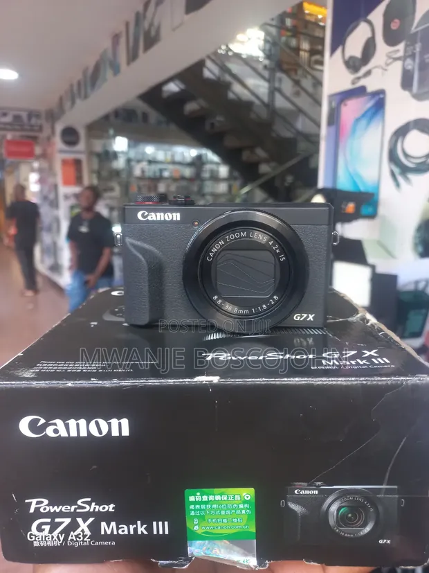 Canon PowerShot G7 X Mark III - 1