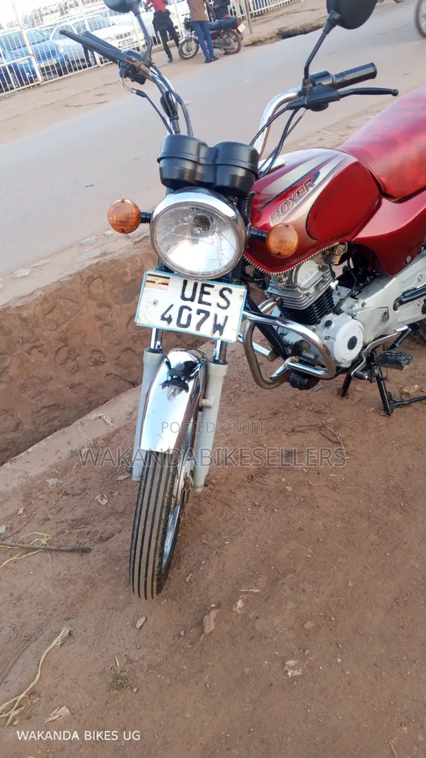 Bajaj Boxer 100 2022 Red - 1