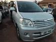 Toyota Noah 2004 - 2