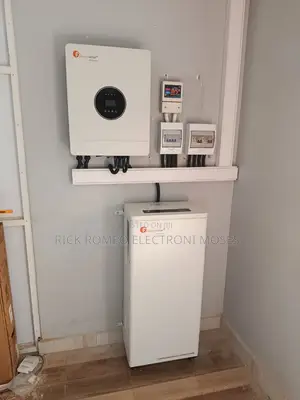 15kWh Battery + 8kVA Hybrid Inverter + 620W Solar Panels System
