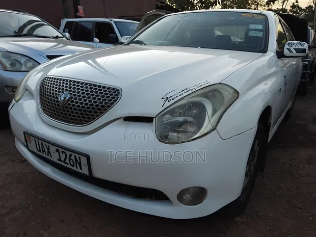 Toyota Verossa 2002 White - 1