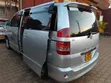 Toyota Noah 2004 Silver - 4
