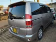 Toyota Noah 2005 Gold - 4