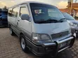 Toyota HiAce 2000 Grey - 3