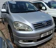 Toyota Ipsum 2003 Gray - 2