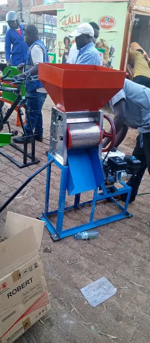 Brand New Coffee Pulper - Gasoline Engine