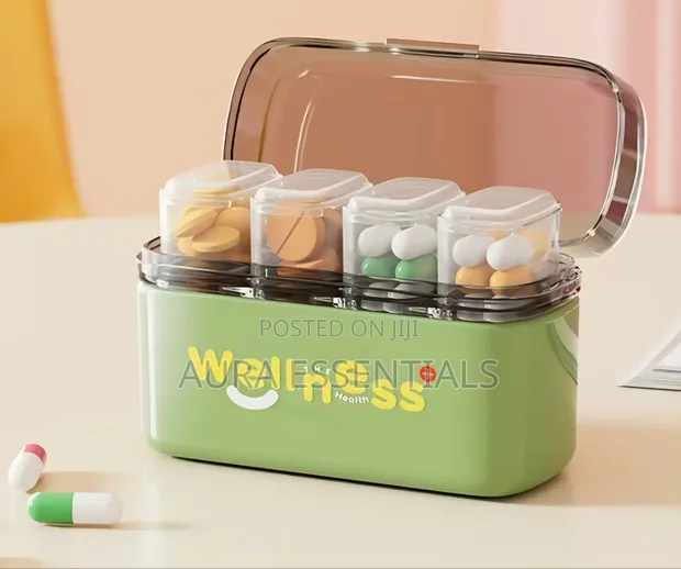 Portable Multi-Compartment Pill Organizer - 1