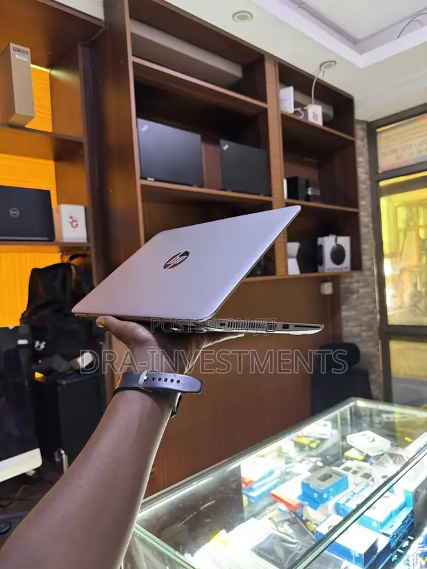 HP EliteBook 820 G3 Laptop - Core i5, 8GB RAM, 500GB SSD - 1