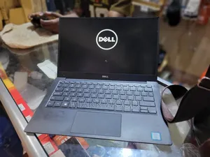 Dell XPS 13 9360 Laptop - Intel Core i7, 8GB RAM, 256GB SSD