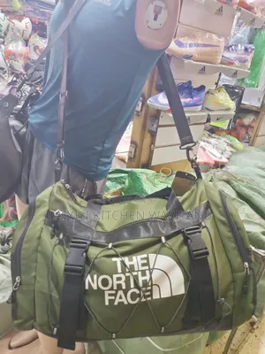 Training Duffle Bag - Strong, Spacious & Durable