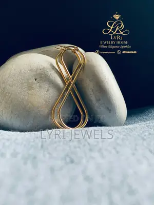 Elegant Gold-Tone Dangler Earrings
