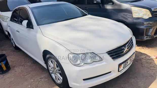 Toyota Mark X 2010 White - 1