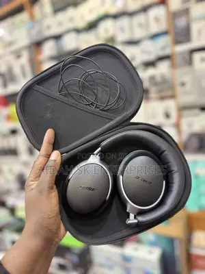 Used Bose QC Ultra Wireless Headphones