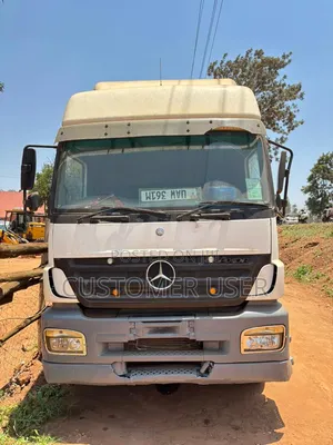Mercedes-Benz Axor 1823 Semi-Trailer Truck
