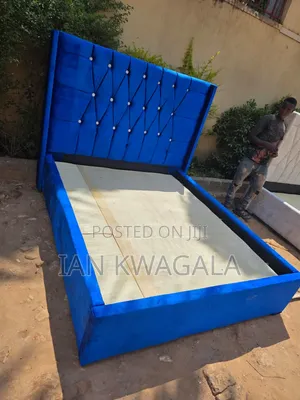 Modern Velvet Bed 5x6 King Size