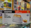 Geepas 4 Slice Bread Toaster (GBT9895) - 2