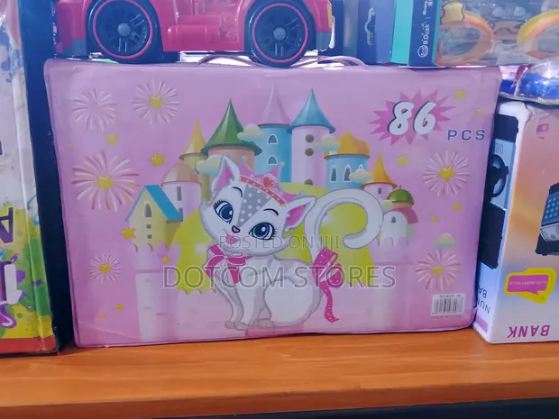 86-Piece Pink Kids' Art and Drawing Set - 1