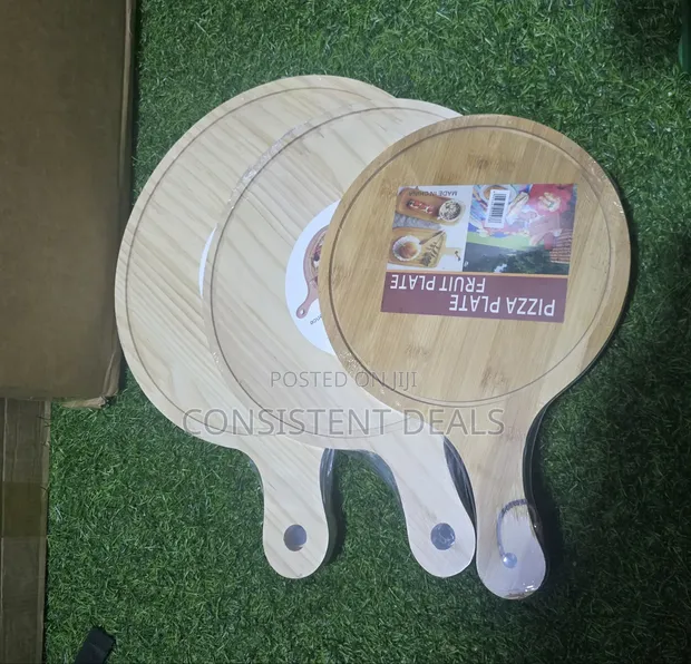 Set of Wooden Pizza and Fruit Serving Plates - 1