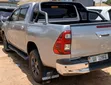 Toyota Hilux 2020 Gray - 1