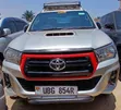 Toyota Hilux 2015 Silver - 1
