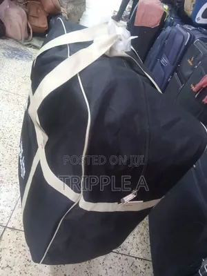 Howl Lion Sports Large Capacity Travel Bag