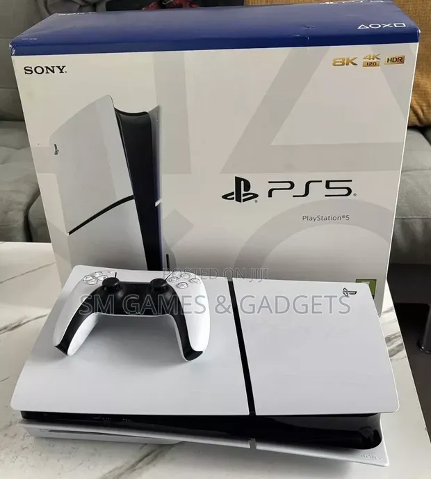PS5 Slim Disc Edition (1TB) - Refurbished, 1 Controller - 1