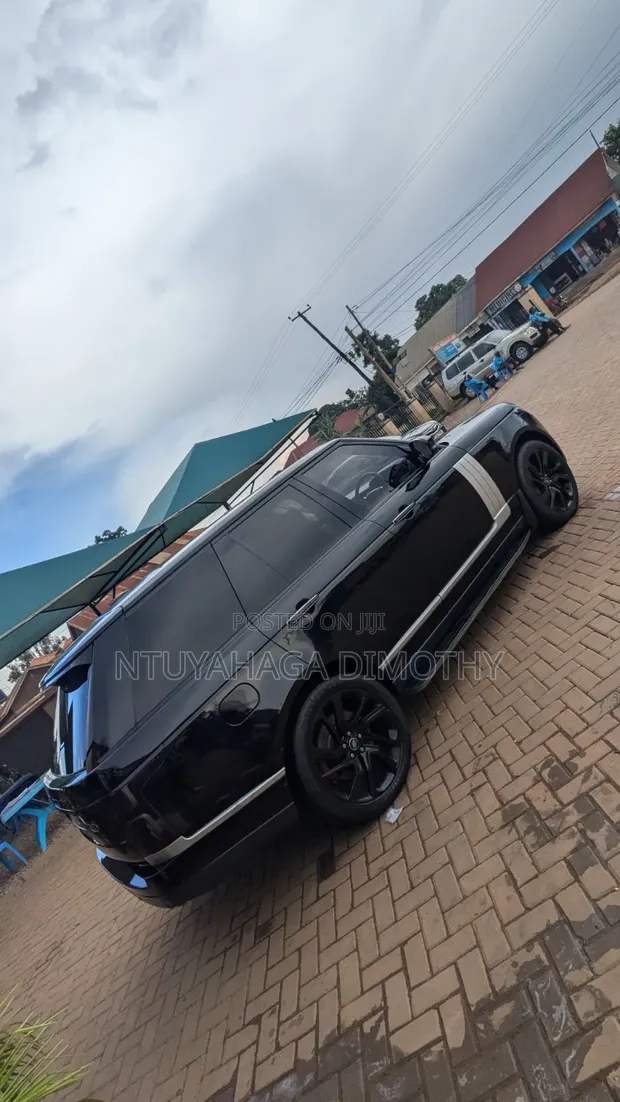 Land Rover Range Rover Vogue 2014 Black - 1