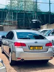 Subaru Legacy 2011 Silver - 2